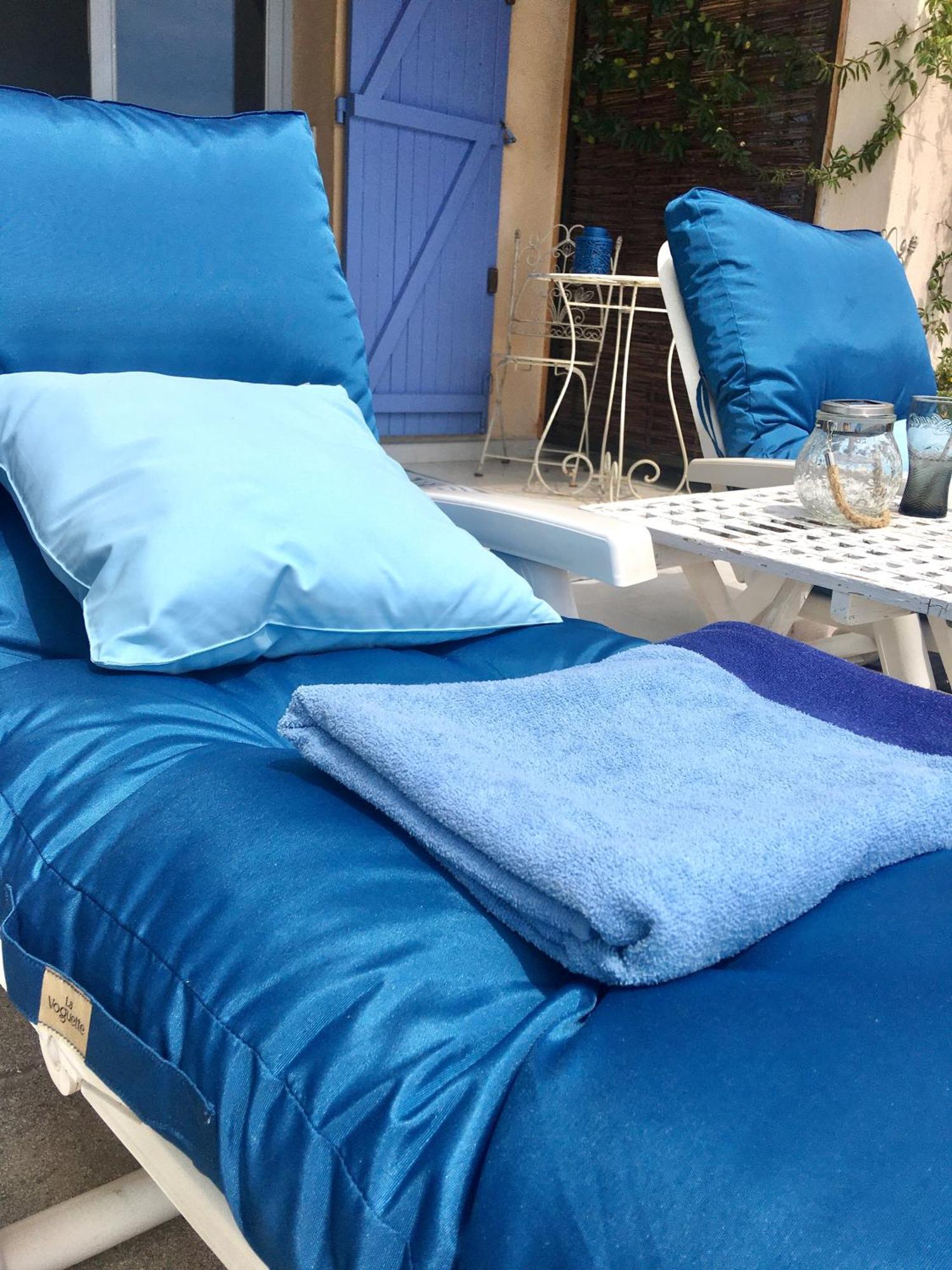 Les Volets Bleus Hotel Spéracèdes Exterior foto